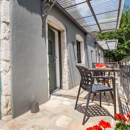Apartament Oikos Daretsou Theologos  Zewnętrze zdjęcie